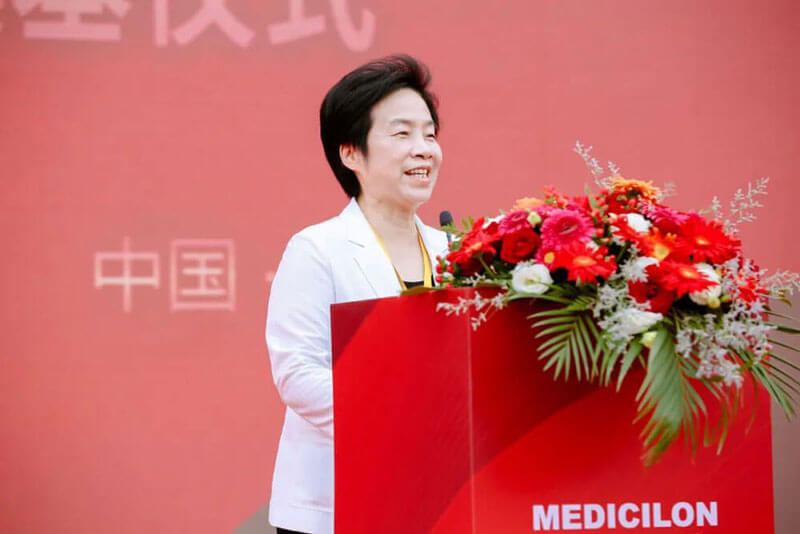 宝山区人大常委会党组书记&主任李萍宣布奠基仪式正式启动.jpg 宝山区人大常委会党组书记&主任李萍宣布奠基仪式正式启动.jpg